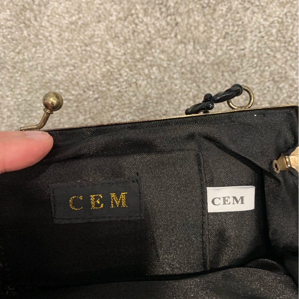 CEM handmade beaded blue and green optional crossbody clutch - Picture 6 of 9